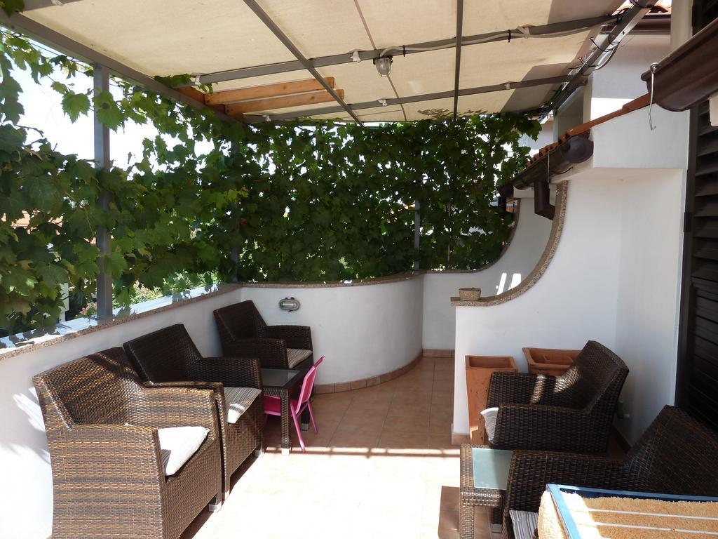 Apartma Marina ไพราน ภายนอก รูปภาพ